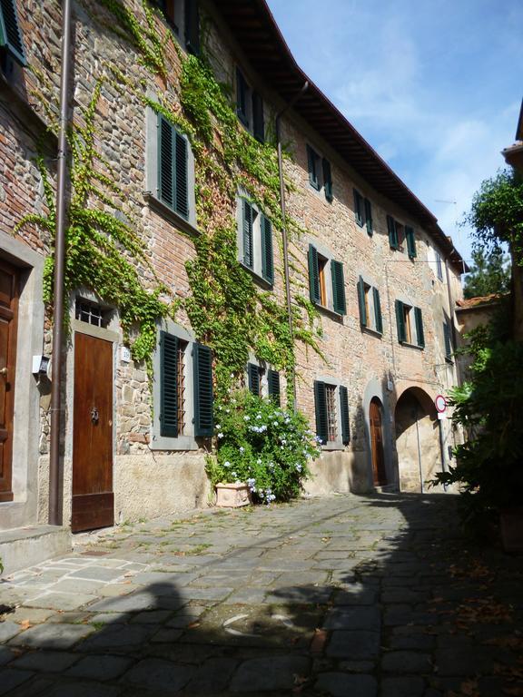 Antica Casa "Le Rondini" Bed and Breakfast Borgo a Buggiano Exteriör bild